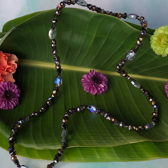 32 3/4" Magical Fairy Purple Faceted Crystal Glass Necklace with Butterflies $40 - Picture 4 of 9